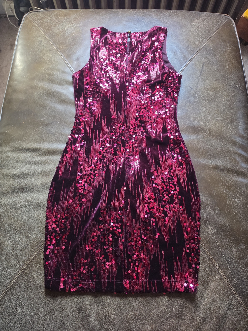 Emerald Sundae Burgundy Velvet Sequin Mini Dress Size Small S NWOT Holiday